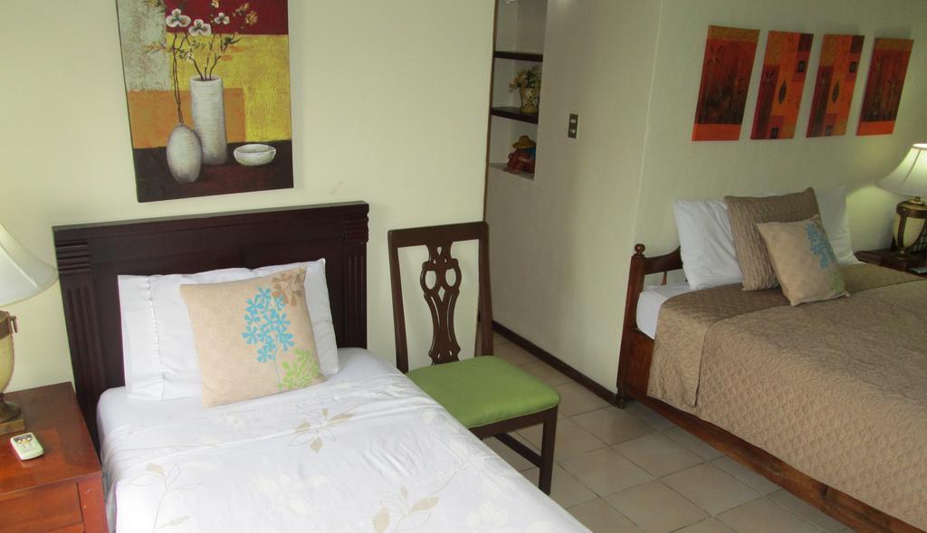 Hotel San Mateo San Salvador Kamer foto
