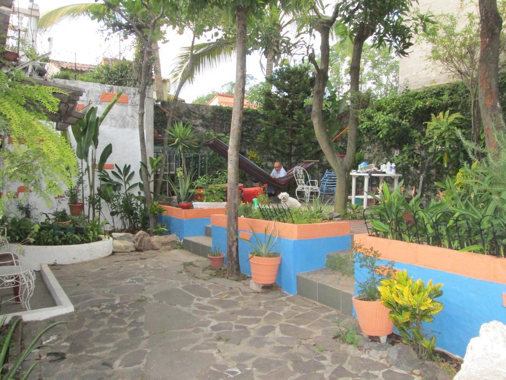 Hotel San Mateo San Salvador Buitenkant foto