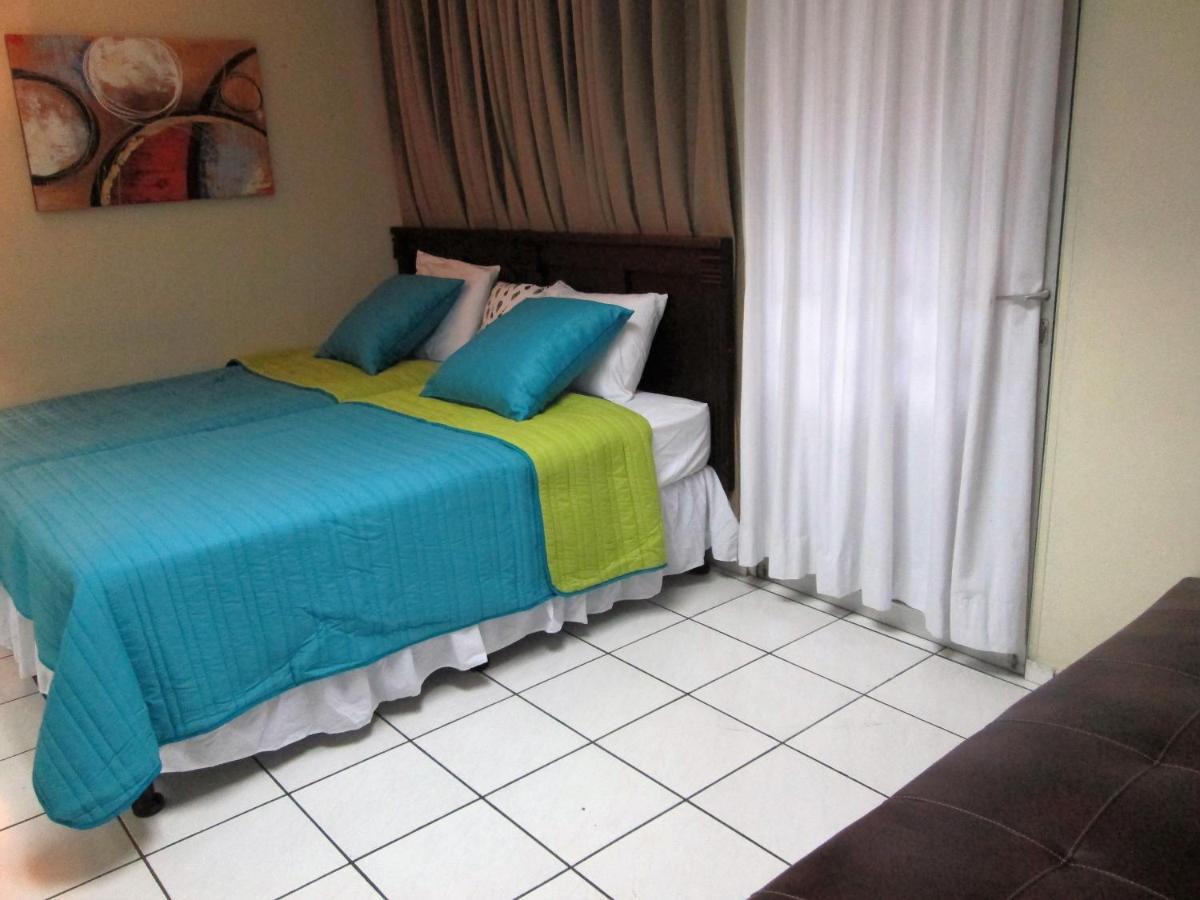 Hotel San Mateo San Salvador Buitenkant foto
